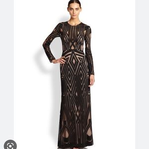 BCBG Max Azria Veira Geometric Formal Long-Sleeved Gown Sz 4